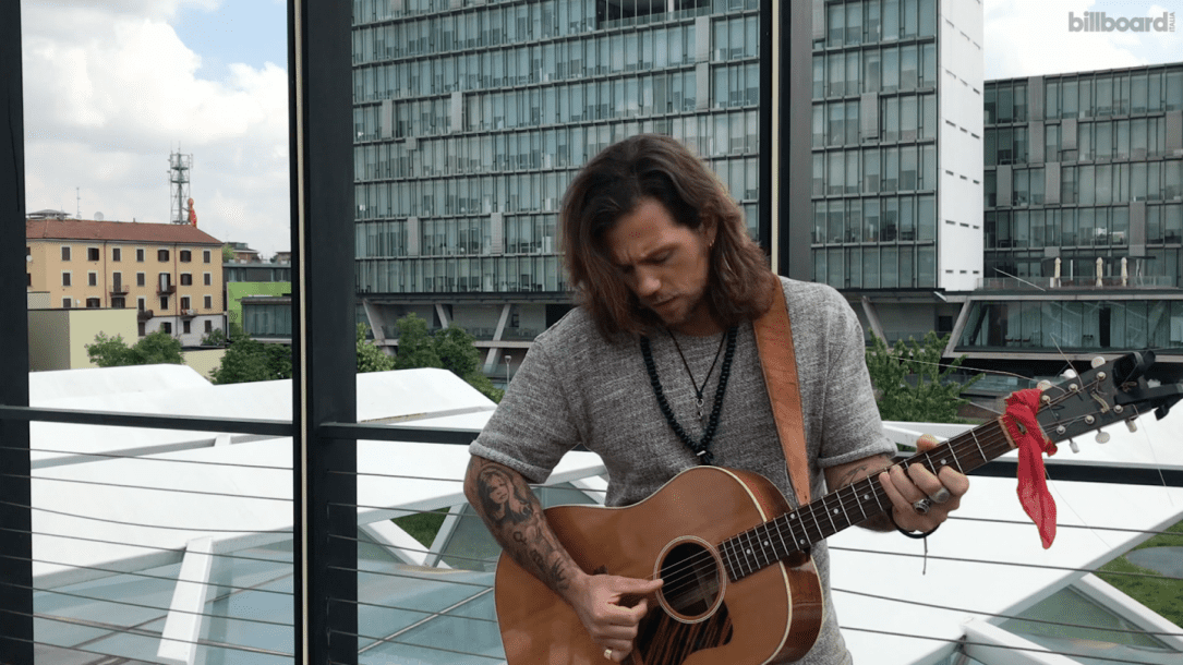 Enrico Nigiotti live per Billboard Italia