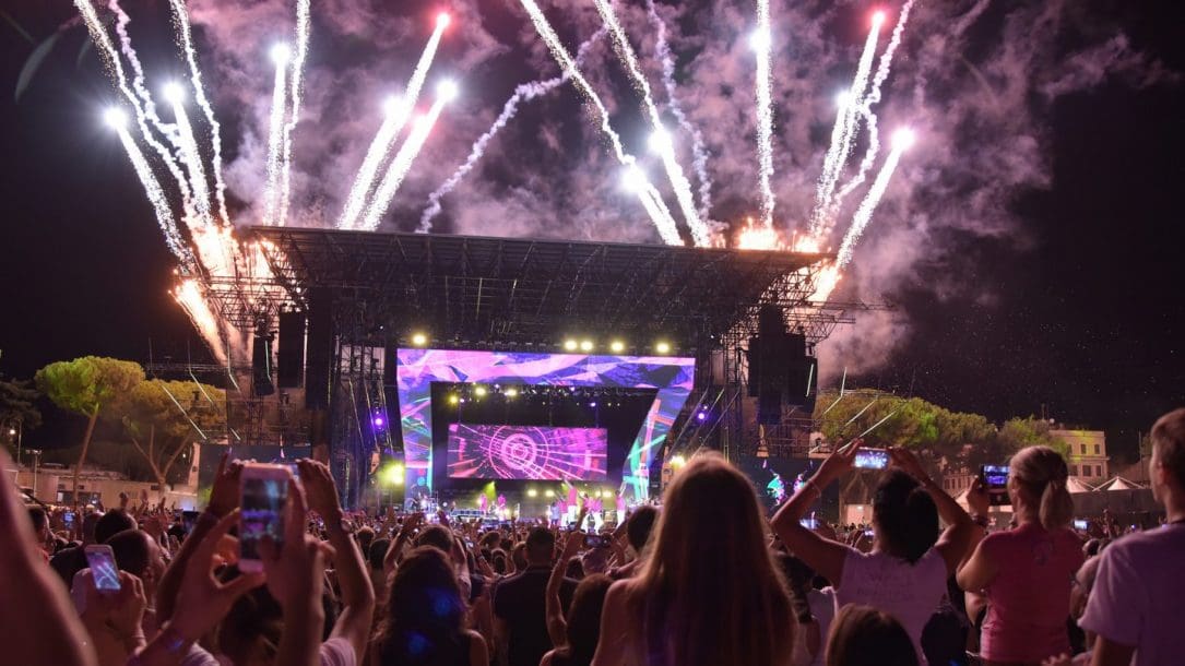 Il pubblico del Circo Massimo di Laura Pausini credit BRAINSTORM AGENCY
