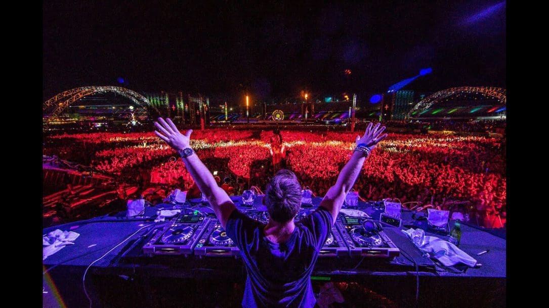 bcm planet dance