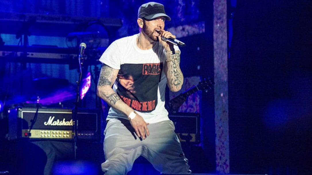 Eminem ha pubblicato a sorpresa l'album Kamikaze