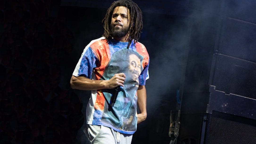 J. Cole ha pubblicato Album of the Year Freestyle