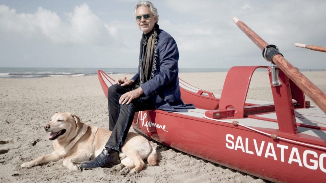 Andrea Bocelli è il protagonista della cover di Billboard Italia di ottobre!