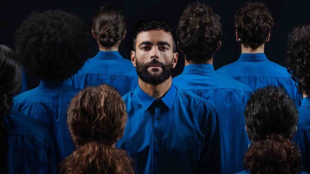 Marco Mengoni ha lanciato le prime date del suo Mengoni Live 2019. Il suo nuovo disco si chiamerà Atlantico