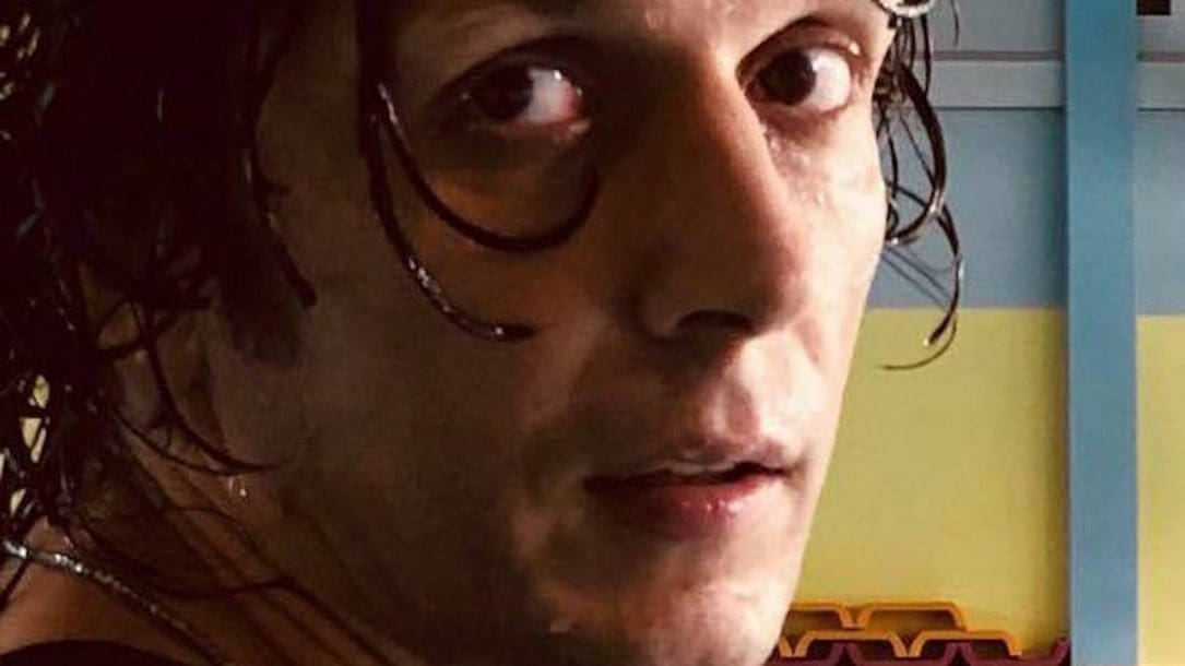 Ermal Meta ha annunciato ai suoi fan che il suo nuovo singolo è 9 Primavere