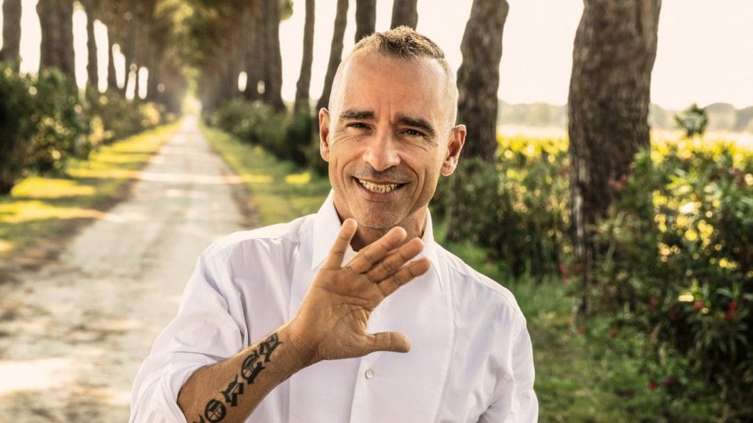 Eros Ramazzotti è il protagonista della nostra cover di novembre