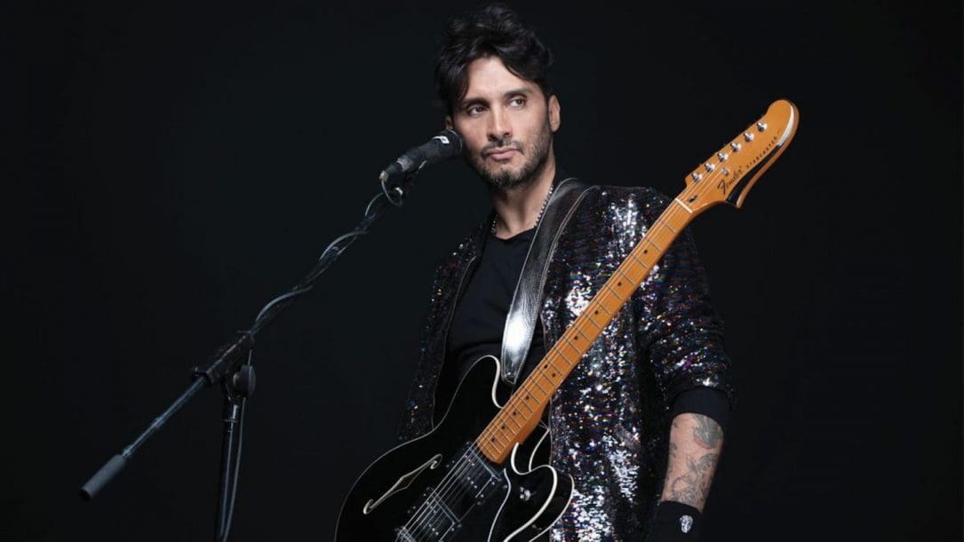 Fabrizio Moro ospite di Billboard Calling ha raccontato che sta scrivendo un film