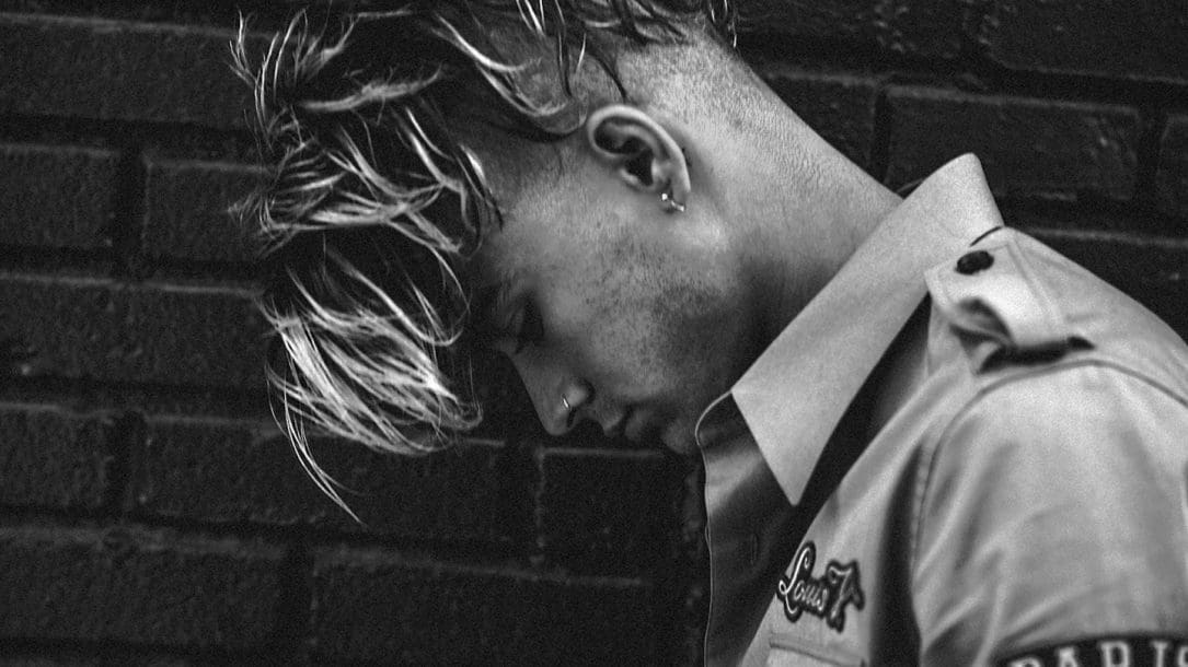 Zayn, i suoi fan si sono mobilitati con l'hashtag #freezayn
