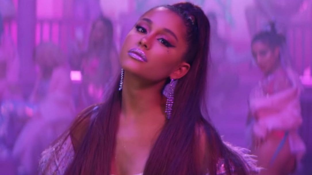 Ariana Grande pubblica un nuovo album l'8 febbraio: la tracklist
