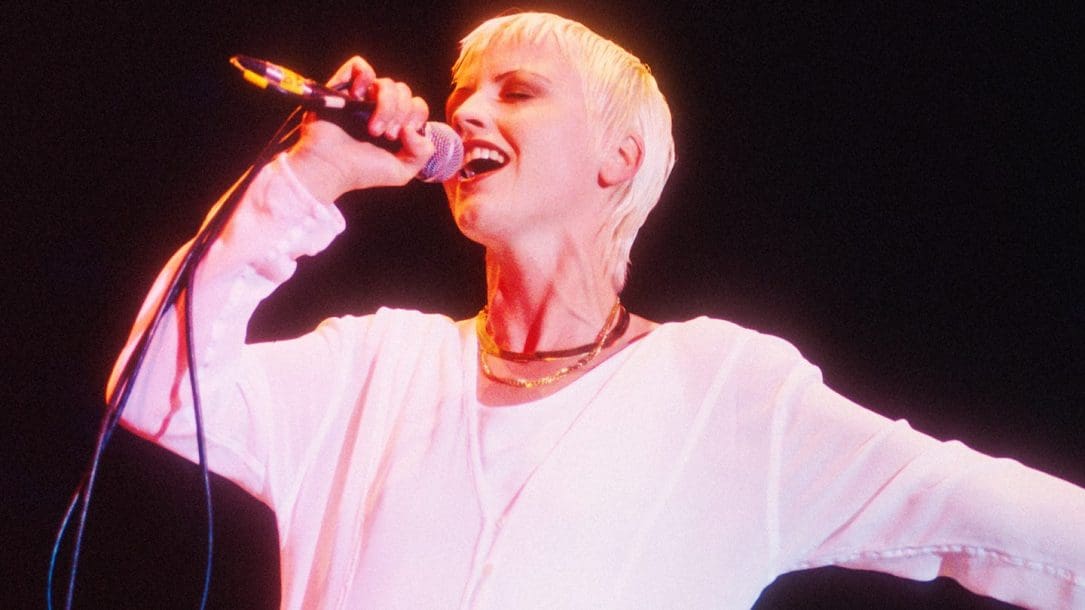 I Cranberries pubblicano "All Over Now", un ultimo brano con Dolores O'Riordan
