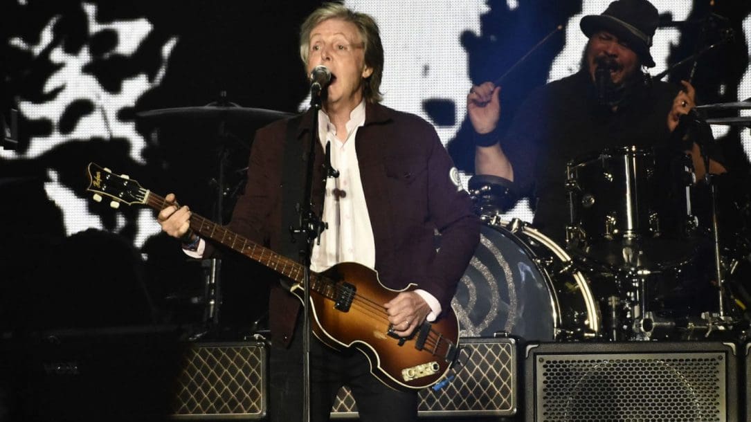 Paul McCartney: ecco l'artwork di Hey Grandude, il suo libro per bambini