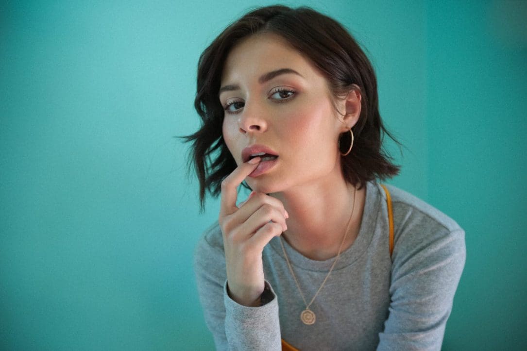 Nina Nesbitt - The sun will come up - 1 - Wolf James