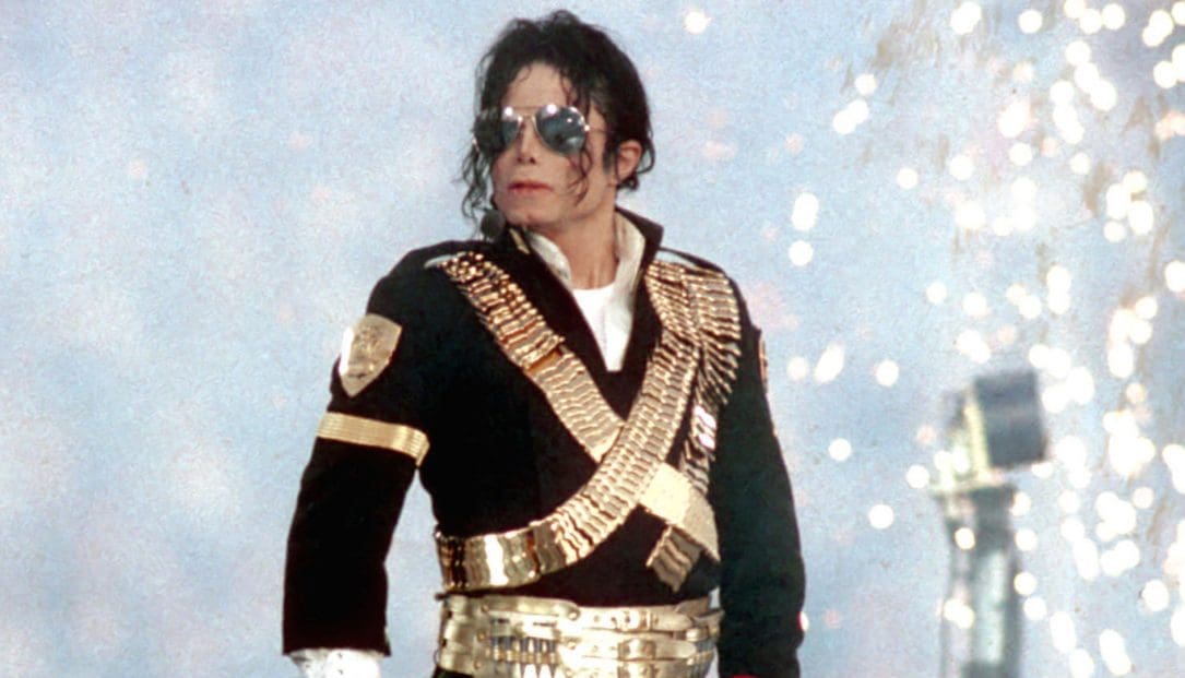 Il documentario della HBO Leaving Neverland ha messo in evidenza i racconti di due uomini che accusano Jackson di averli molestati quando erano giovani