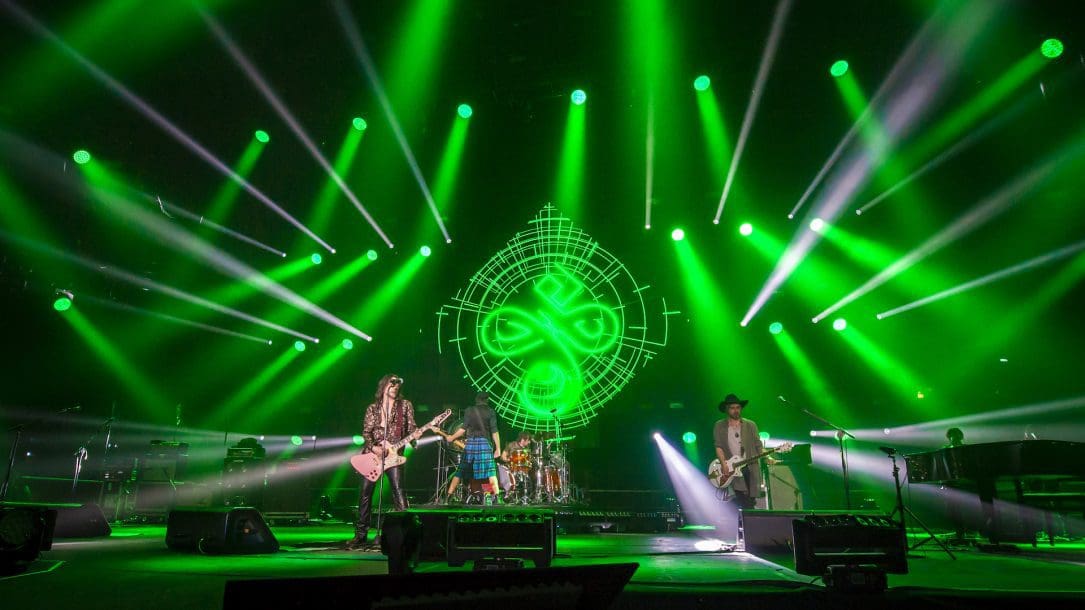 Le Vibrazioni festeggiano 20 anni di carriera al Forum: le immagini