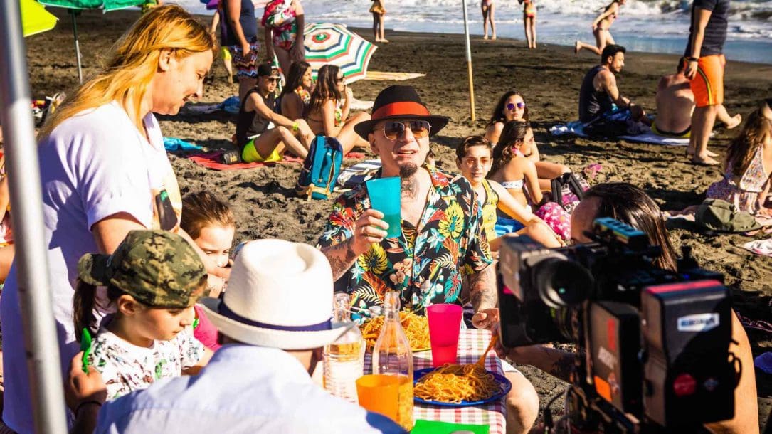 J-Ax: guarda il video del nuovo singolo Ostia Lido
