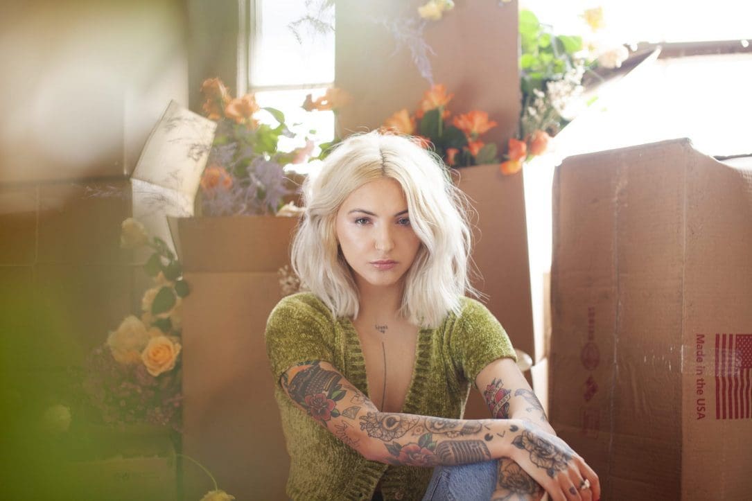 Julia Michaels ha pubblicato un nuovo disco
