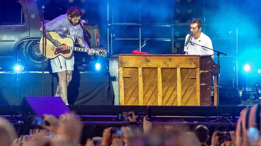 I Twenty One Pilots: ecco Don't Look Back in Anger live con Post Malone