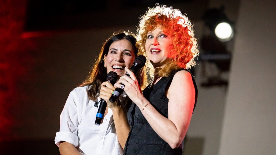 Fiorella Mannoia e Paola Turci: due voci e un solo impegno per Emergency