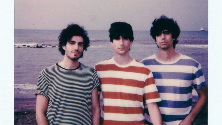 Ascolta in anteprima Sottomarini, il nuovo album dei Senna