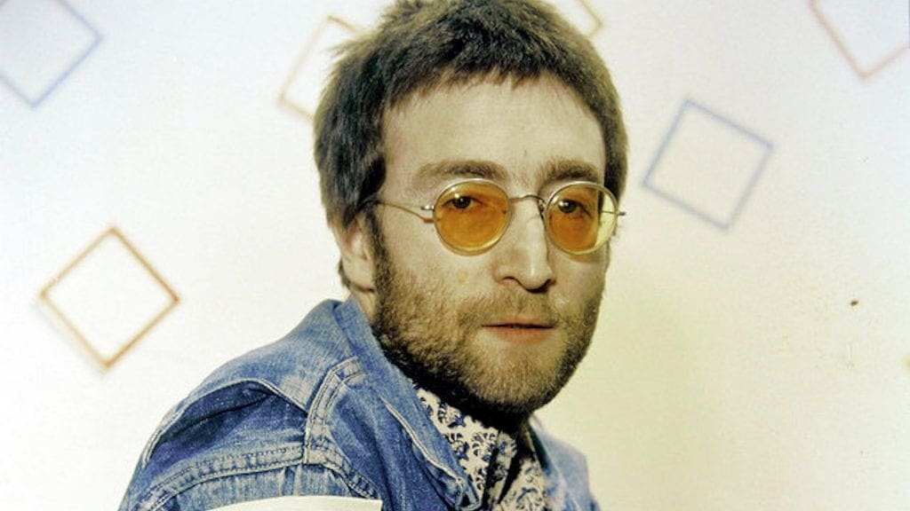 Occhiali rotondi stile Lennon 