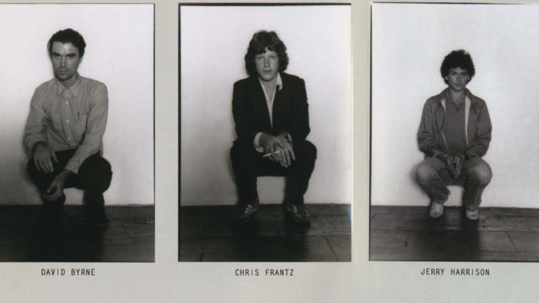 Dettaglio di una foto contenuta nel booklet di Fear of Music