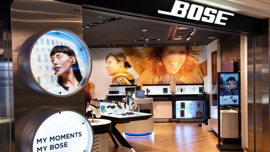 Negozio Bose a Hong Kong, Budrul Chukrut/SOPA Images/LightRocket via Getty Images