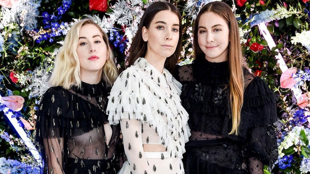 Haim ospiti al Tonight Show: guarda i video