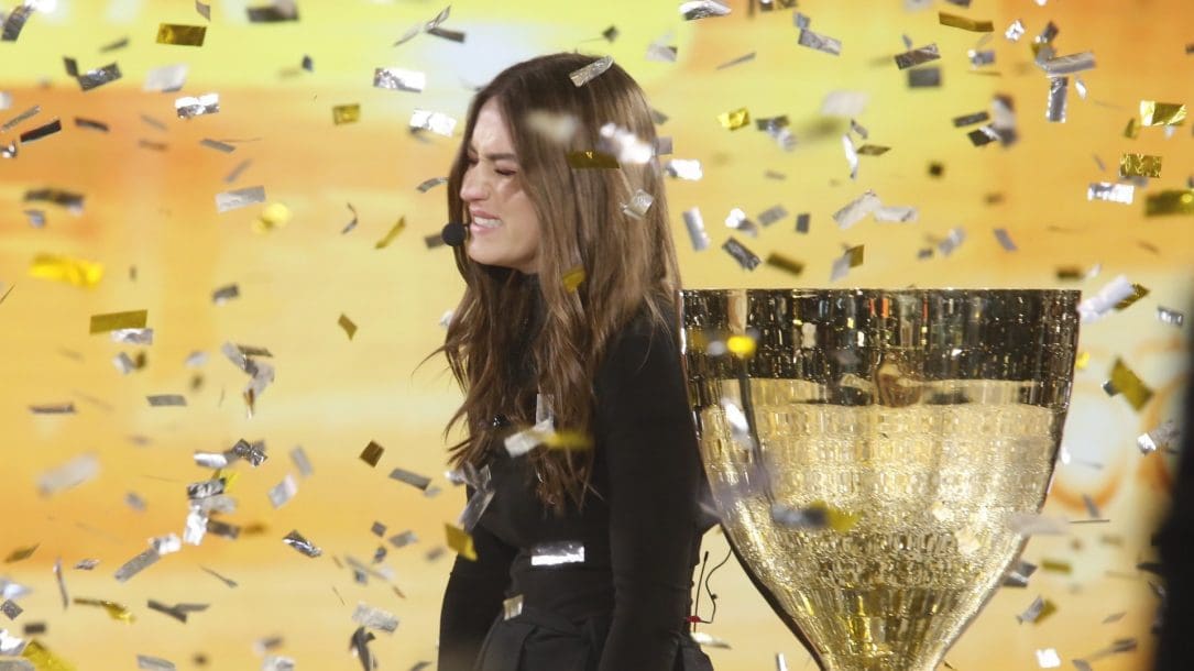 Gaia durante la finale di Amici