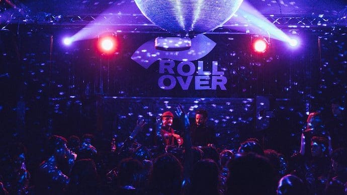 Rollover - compilation - Covid-19
