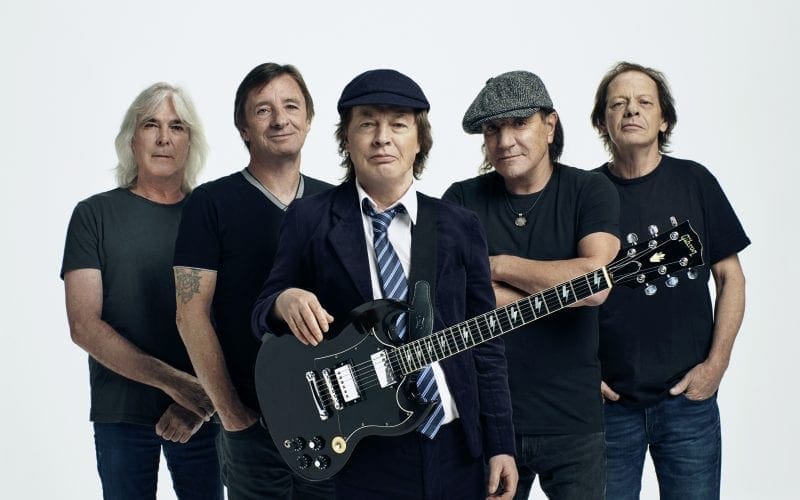 ACDC - foto di Josh Cheuse
