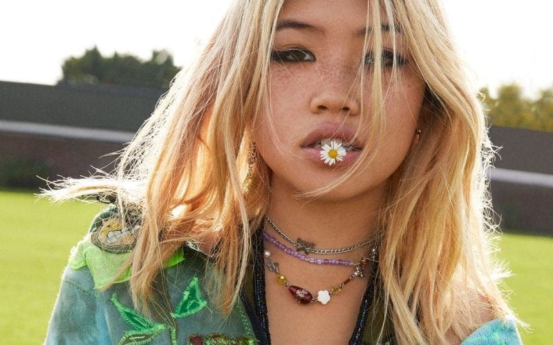 beabadobee, foto di Nicole Nodland