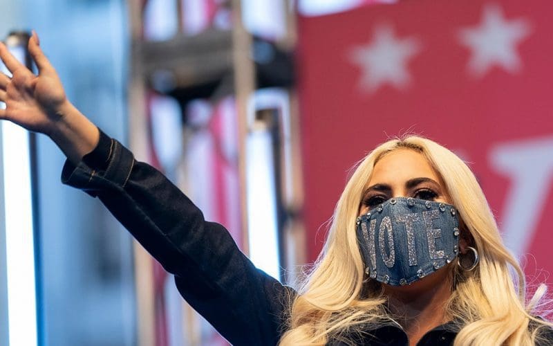 Lady Gaga al comizio per Biden a Pittsburgh di novembre, Drew Angerer/Getty Images