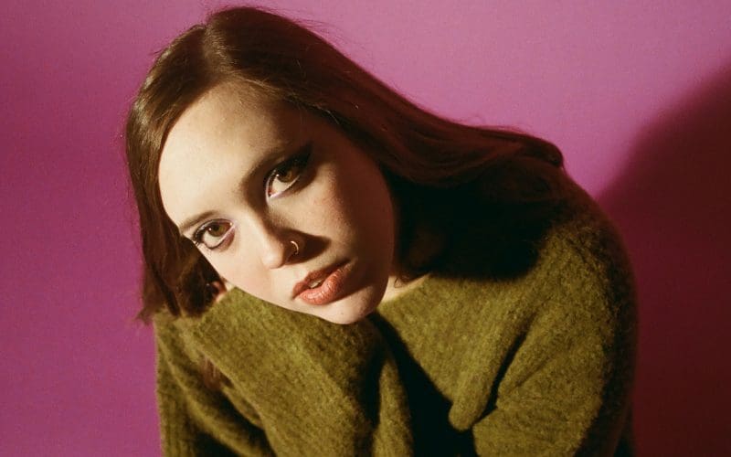 Soccer Mommy - 2 - foto di Sophie Hur