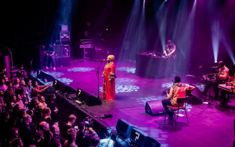 Le Guess Who - Siti Muharam - foto di Ben Houdijk